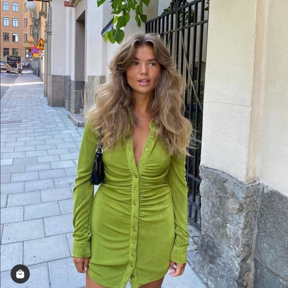 With Jean andy dress green xs never worn - Picture 2 of 4